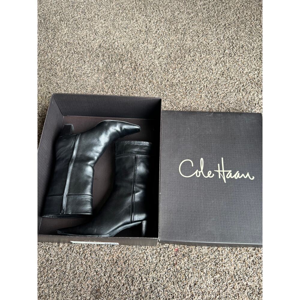 Cole Haan Women’s Black Leather Ankle Boots Size 7.5 Low Block Heel Zip Booties